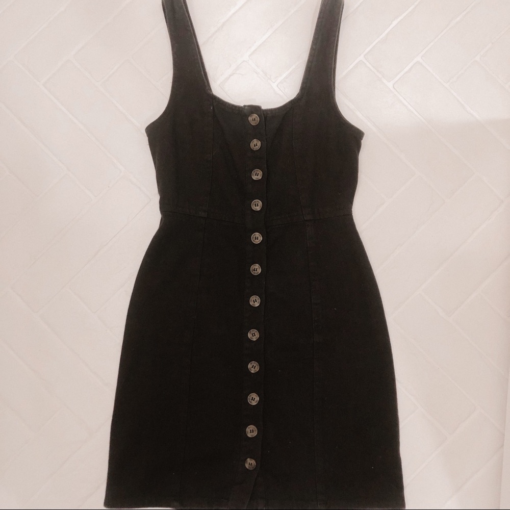 Tilly’s Chloe & Katie Button Up Dress